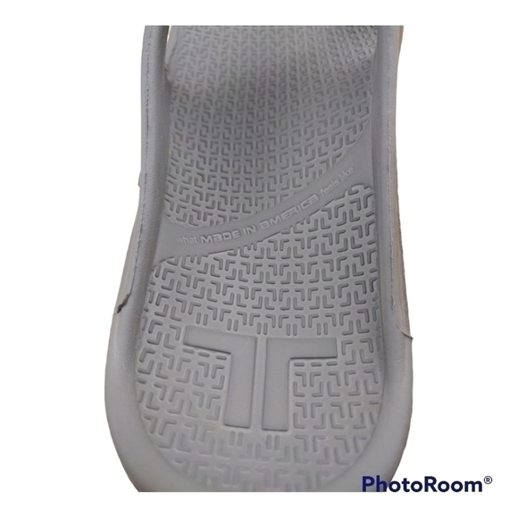 Telic Energy Dolphin Gray Waterproof Thong Slip On Flip Flops - Picture 11 of 16